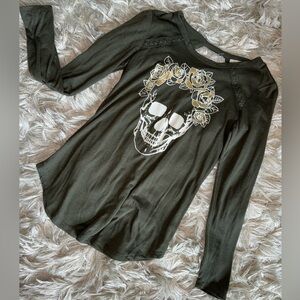 Green Long Sleeve women’s top with Skull Design